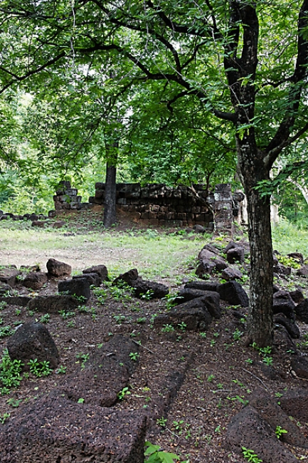 29-Prasat Sdok Kok Thom (2009)-006